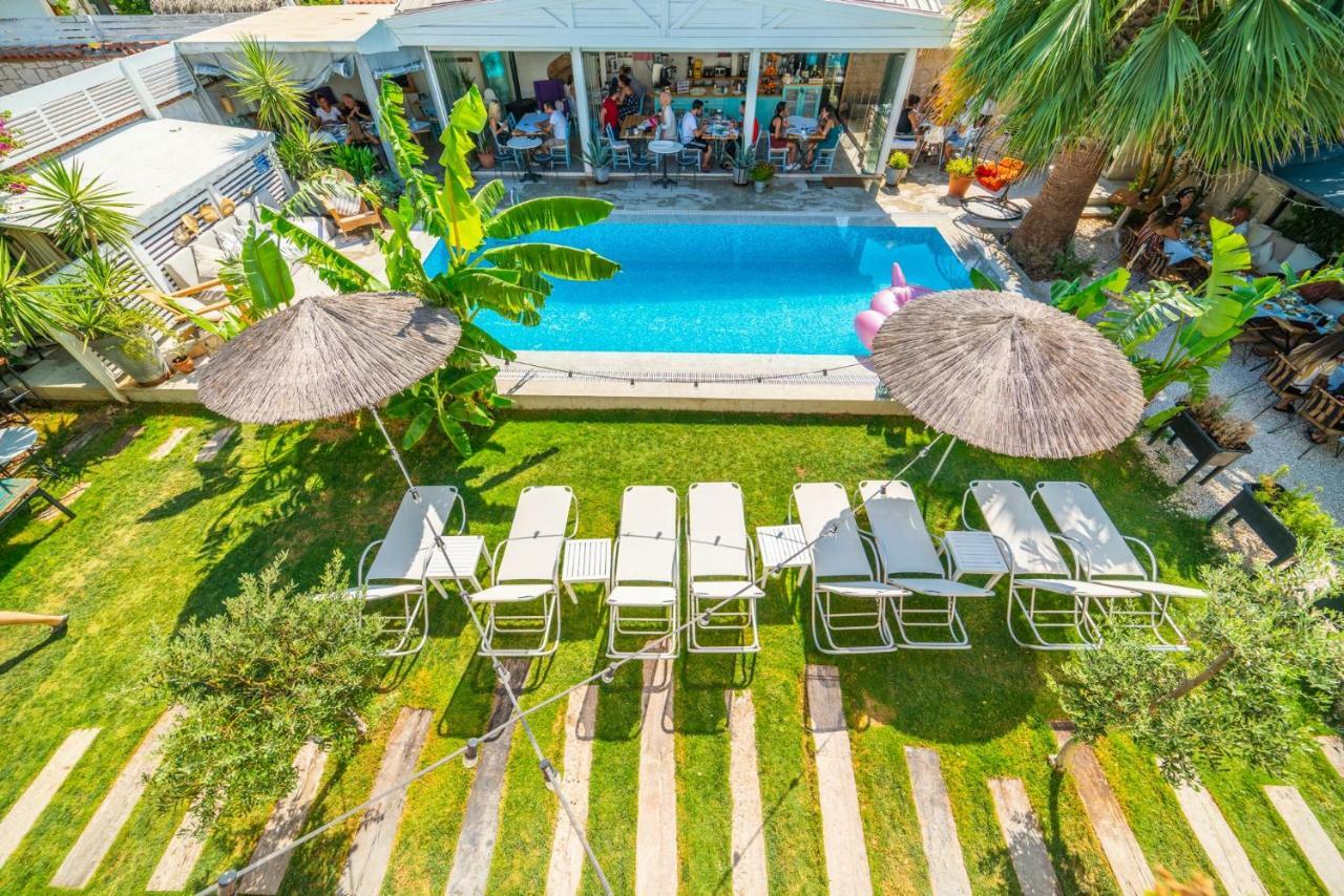 Evliyagil Hotel By Katre Alacati Exterior foto